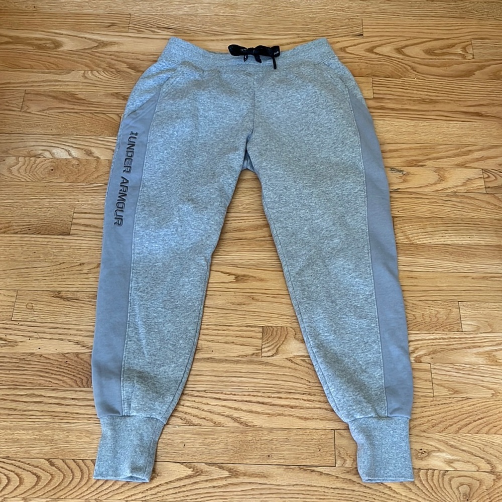 Under Armour sweat pants size S EUC